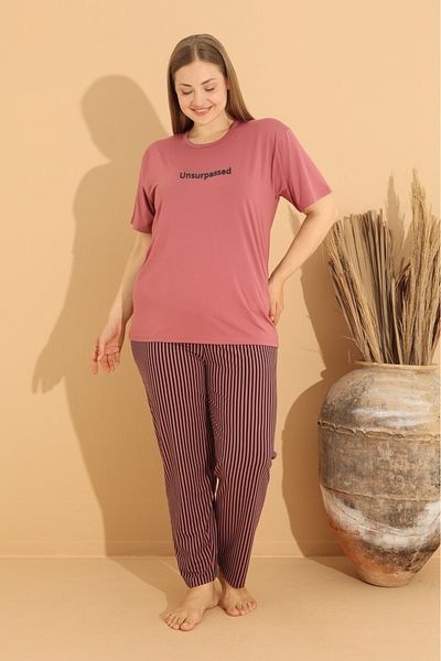 Temporium Plus Size Milan Fabric Pajamas Set - Short Sleeve and Printed
