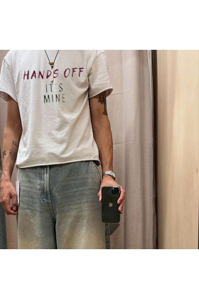 Touz Moda Tricou alb - Hands Off It's Mine Printed