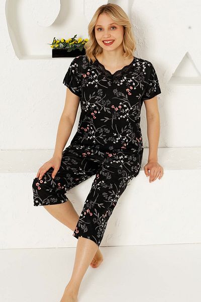 ALİMER Women Black Spring Branch Short Sleeve Lace V-Neck Capri Pajamas Set Edy2707S