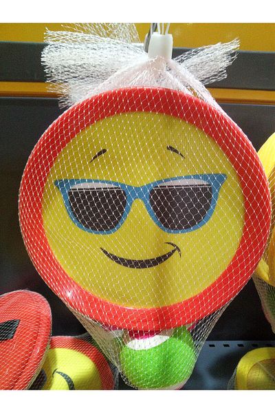 KUKULETTA 2-Person Velcro Beach Toy Set - Tennis Racket and Entertainment Product