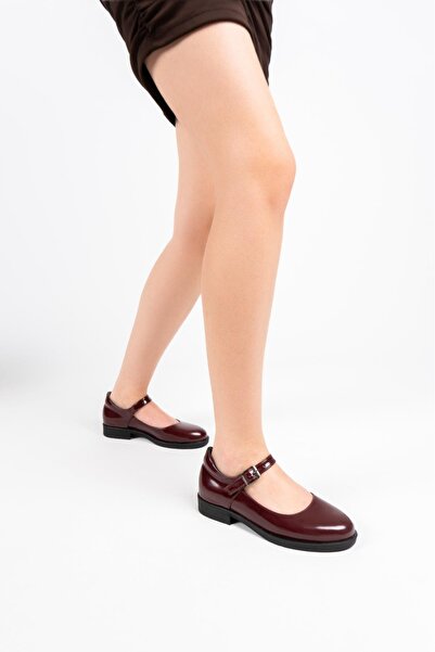 sedose shoes accessories kadın rugan siyah&bordo& baretli bilekten toka lofer...