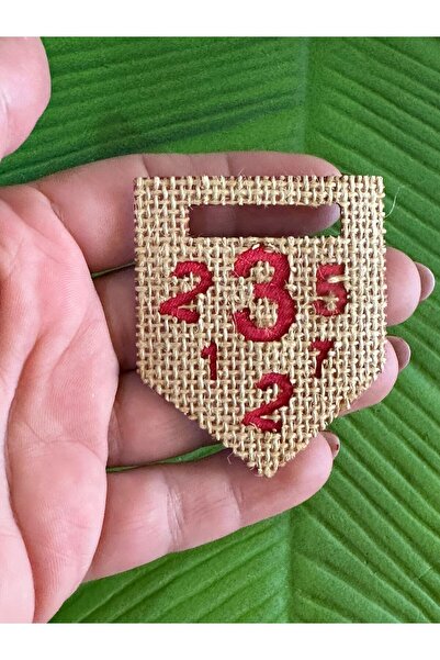 Gönülden Tasarım 3 komada lepljivog pribora za šivanje od crvenog pruća, veli...