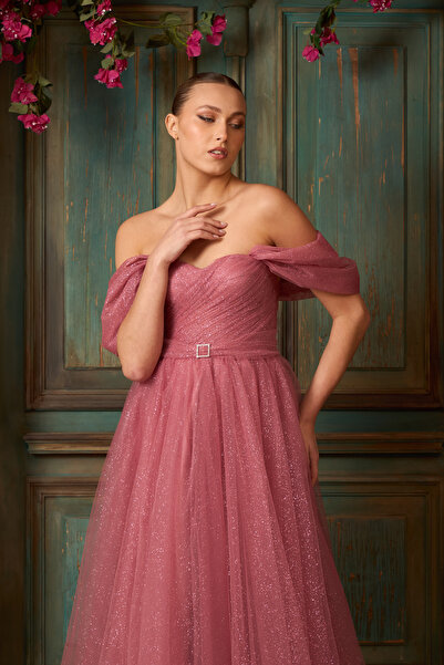 Lenta Moda Gül Kurusu Simli Drapeli Midi Boy Kemer Detaylı Transparan Abiye ve Gece Elbisesi