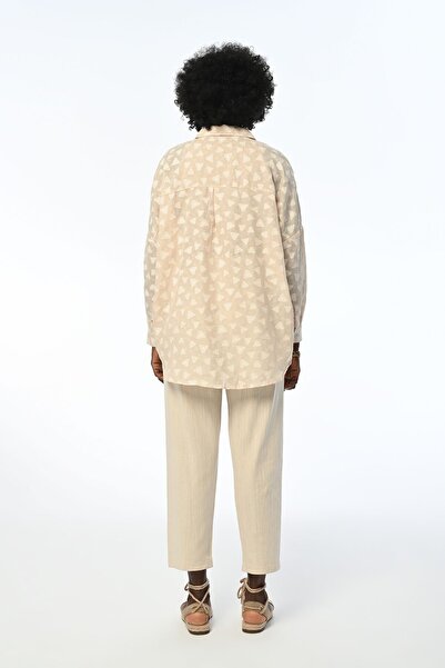 Orfeo Negro Άνετη εφαρμογή - Γυναικείο πουκάμισο με λεπτομέρεια κεντήματος