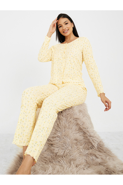 Styli Ditsy Floral Print Shirt and Pyjama Set