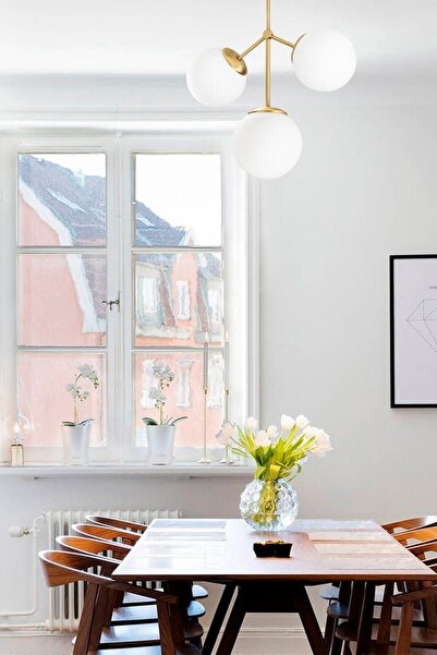 Lambadar Beyaz Eskitme Siyah Modern Akrobat Model Glop Camlı Avize