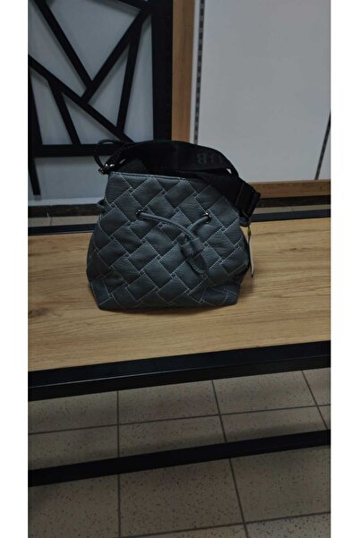 Armine Clup Büzgülü Çanta