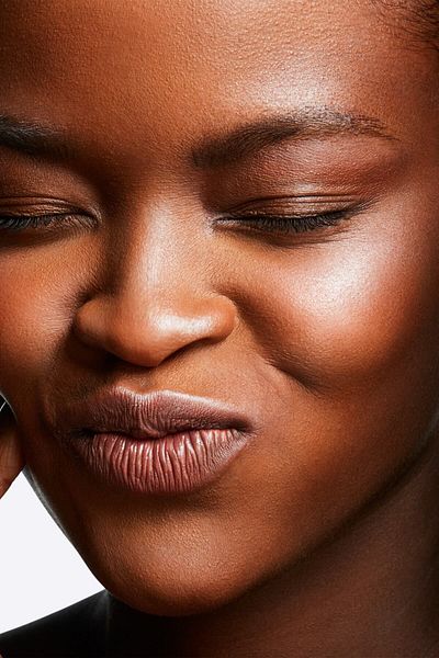 M.A.C LONG LASTING EXTRA DIMENSION BLUSH INTO THE PINK BLUSH - 4 G PSSN2672