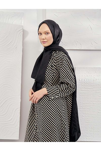 ARMANDA Jacquard Shawl 3078 1