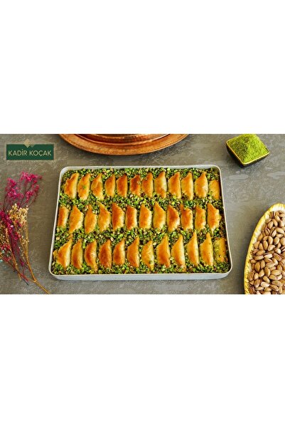 KK Kadir Koçak Baklava Özel Şöbiyet 2 Kg Tepsi