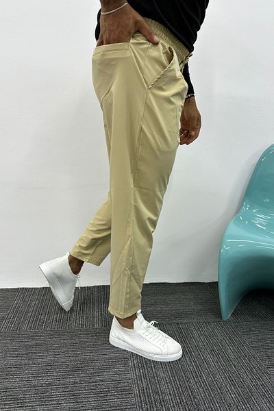 MADZEYMODA Boyfriend Mold Parachute Fabric Πλισέ Beige Jogger