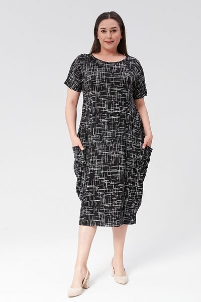 Curvy Trend فستان منقوش بأكمام قصيرة جامبو