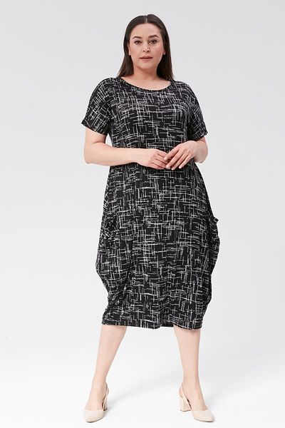 Curvy Trend فستان منقوش بأكمام قصيرة جامبو