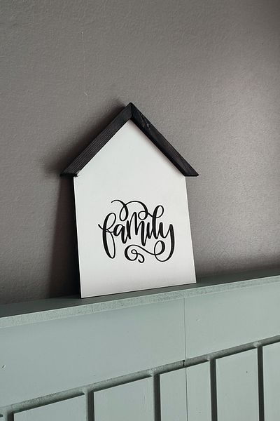 Wooden Factory Monopoly and Family Free in Your Home, Magnificent Decorative House Shaped Painting