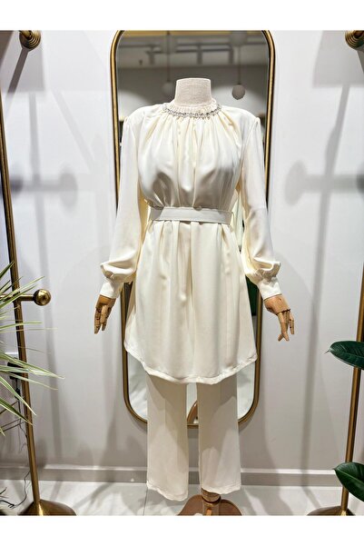 qupra EKRU YAKASI TAŞLI TAKIM