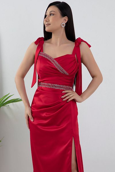 PULLIMM Rochie de seara din satin - Detaliu cu strasuri in fata si in talie, DMN4641