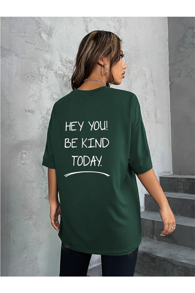 yueswear Γεια σου! Be Kind Printed Unisex Green Oversize T-shirt