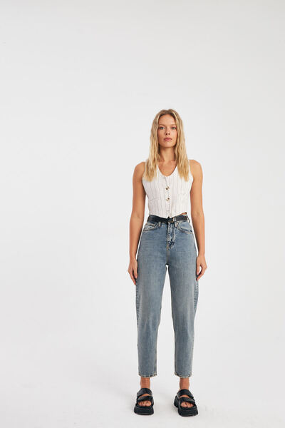cracpot NEW SEASON COMFORT SLOUCHY JEAN