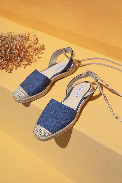 STRASWANS Zetler Women's Fabric Espadrille Jeans