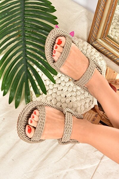 Fox Shoes Sandały damskie ze sznurkiem ze słomy taupe K596012104