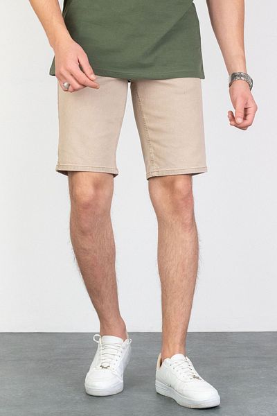 HLT JEANS Lässig geschnittene, flexible Jeansshorts aus Lycra-Denim für Herren in Beige, Hlt1944beige