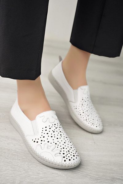 ÇAĞ AYAKKABI Genuine Leather Orthopedic Women's Casual Shoes