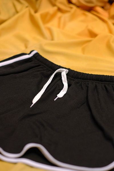DAXİS Sportwear Company Μίνι σορτς 2 τεμαχίων σε γκρι μαύρο χρώμα, λευκό χτενισμένο βαμβακερό σχίσιμο κορδόνι