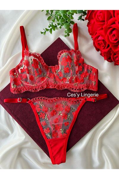 ARONA Red Clover Pattern Women's Embroidery Bra Set