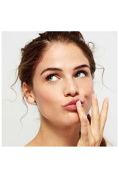Oriflame Love Nature Smoothing Lip Mask that Removes Dead Skin