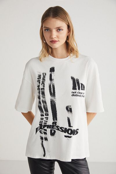 GRIMELANGE Rusia Women's Crew Neck Printed White T-shirt