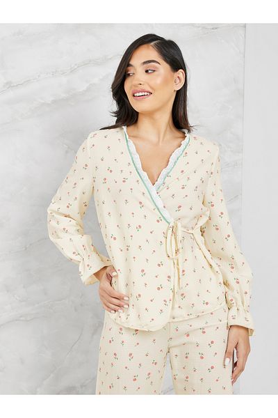 Styli Textured Floral Print Ruffle Sleeve Wrap Shirt & Pyjama Set