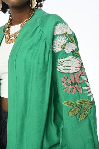 Orfeo Negro WOMEN'S BACK AND ARM EMBROIDERED OVERSIZE KIMONO