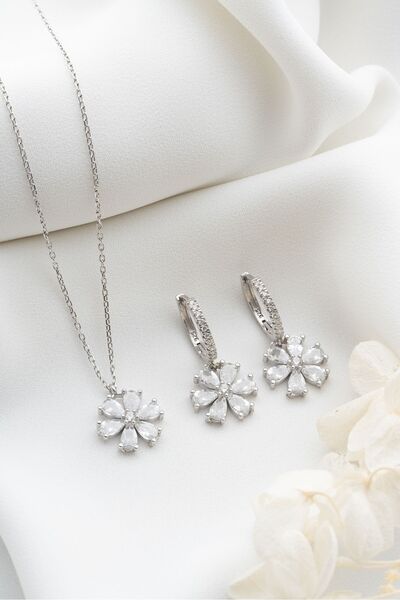 Silvano Jewelry 925 Ayar Gümüş Beyaz Lotus Çiçeği Kolye Küpe Seti