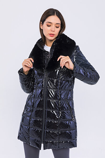 Trenç Yakası Kürklü Kapitone Kaban