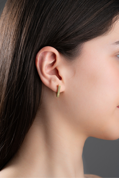 Nereze 925 Ayar Gümüş Gold Kaplama Taşsız Üçgen Model Küpe