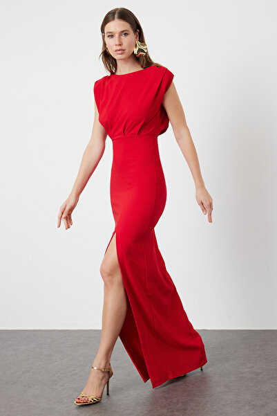 Trendyol Collection Červené tkané stylové večerní šaty Noční šaty pro návrat domů TPRSS24AE00087