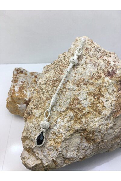 KAZZAZE Ασημένια φούντα με μαύρη πέτρα