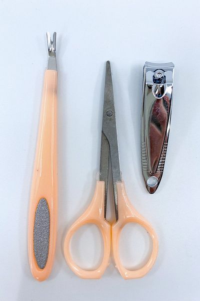 SHAKA 3-Piece Scissors File Nail Clipper Manicure Pedicure Set (rb-093)