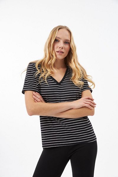 Elegant Design 100% Organic Cotton V-Neck Striped T-shirt Ecru/Brown