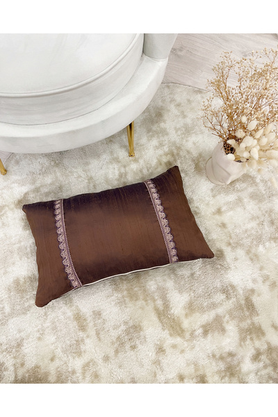 Brillant Ithal Ipek (SİLK) Kırlent Yastık Kılıfı Kordonlu (30X50) (KOYU KAHVE...