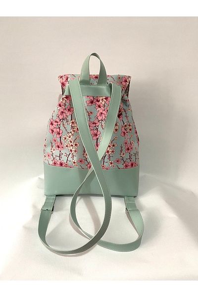 TALKING DREAMS Sakura Floral Pattern - Backpack