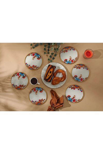 B&M 6 Pieces White Floral Patterned Round Serving Plates