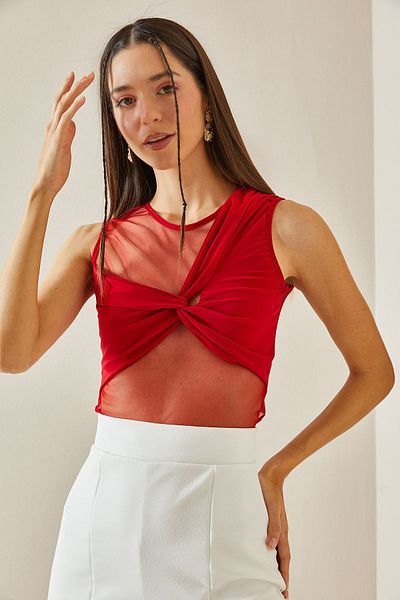 XHAN Red Crop Blouse - Transparent Detail, Model 5YXK2-48609-04
