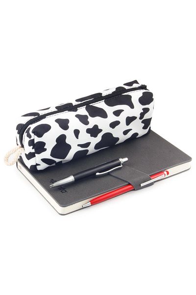 AlpCollection Black and White Cow Cow Pattern Zippered Makeup Bag
