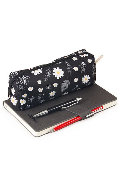 AlpCollection Daisy Patterned Leaf Zippered Makeup Bag