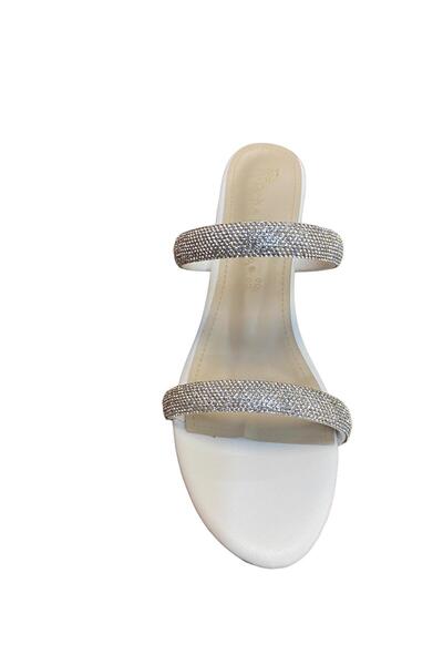 AYEM Thick and Short Heeled Women's Slippers with Stone Detail