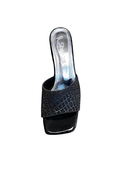 Shoes Жіночі блискучі тапочки на низьких підборах