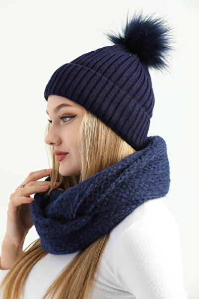 Ritagarcia Жіночий синій трикотажний капелюх з помпонами та в'язаний шарф