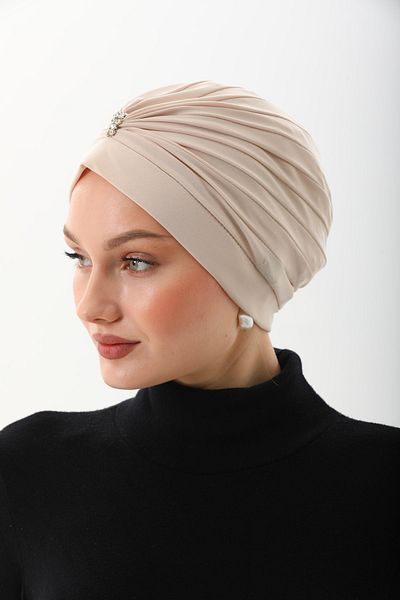 Ritagarcia Cap with Stones