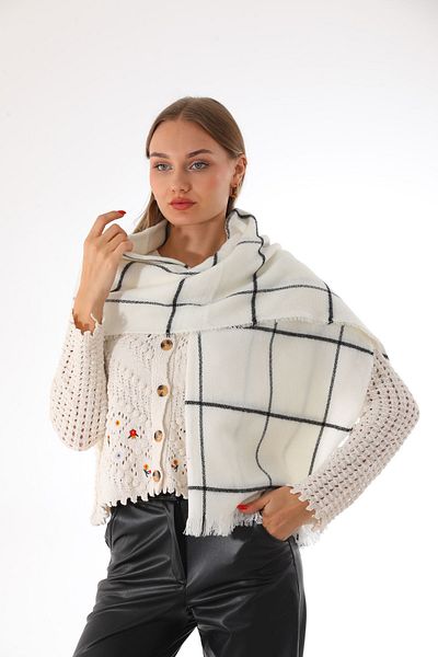 Ritagarcia Women's Soft Textured Ecru-black Plaid Scarf